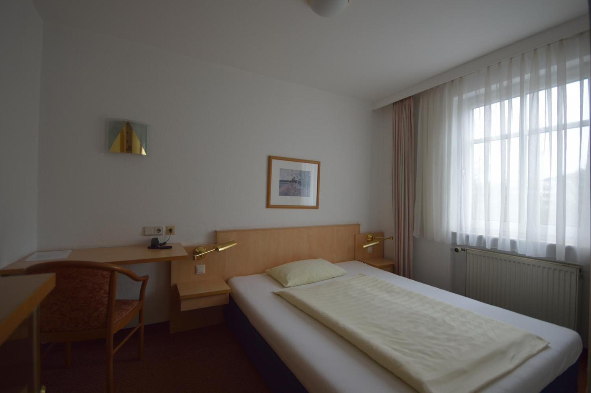 Hotel Hornung ดาร์มชตัดต์ ภายนอก รูปภาพ